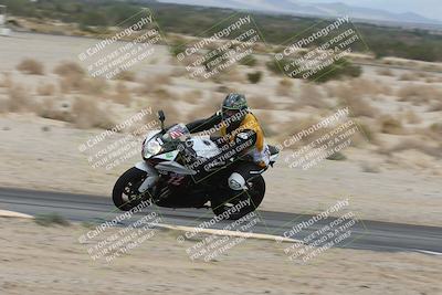 media/Nov-15-2025-Race Pace (Sat) [[8de605a2d8]]/Non Verified Riders (1st 20 Minutes)/Turn 9 Inside (10am)/